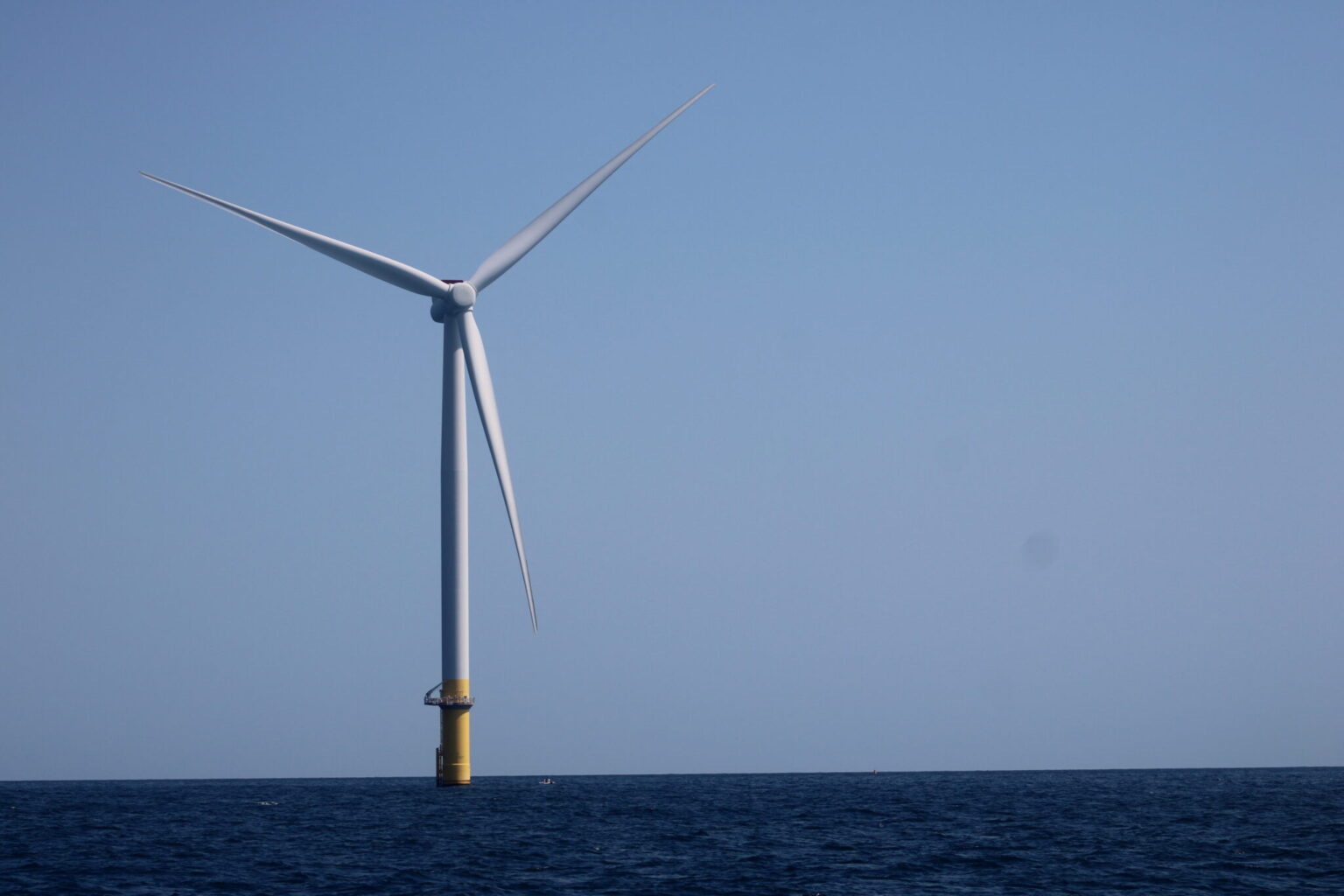 Feds award two giant offshore wind leases off mid-Atlantic coast